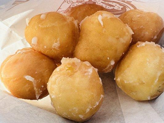 Fresh donut holes - excellent