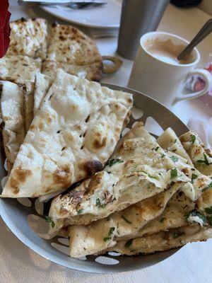 Butter Naan Garlic Naan