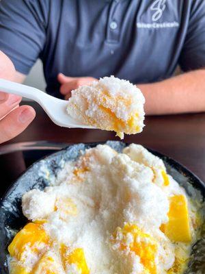 Mango Bingsu