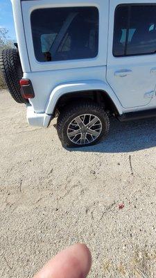 BRAND NEW 2024 Jeep Wrangler 4Xe High Altitude  Passenger side rear tire blowout