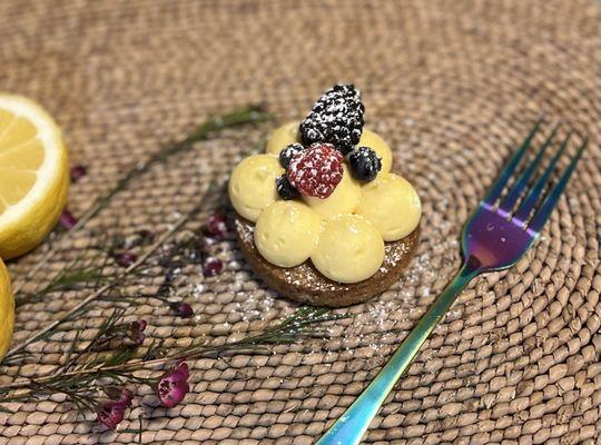 Gluten-Free Lemon Tartlet