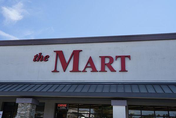 The Mart is the newest vintage market in San Diego!