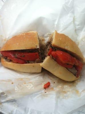 Small roast beef sandwich with roasted red peppers