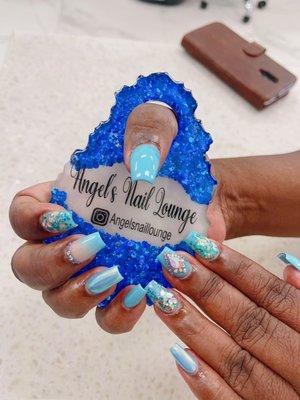 Baby shower nails