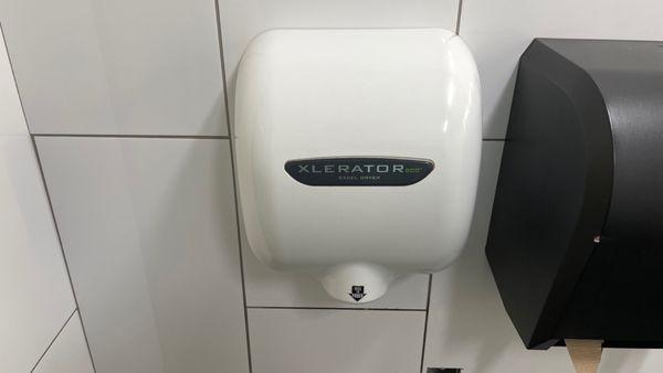 2018 Excel Dryer XLERATOReco hand dryer