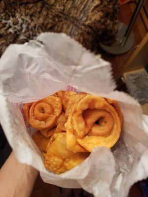 Fried wontons