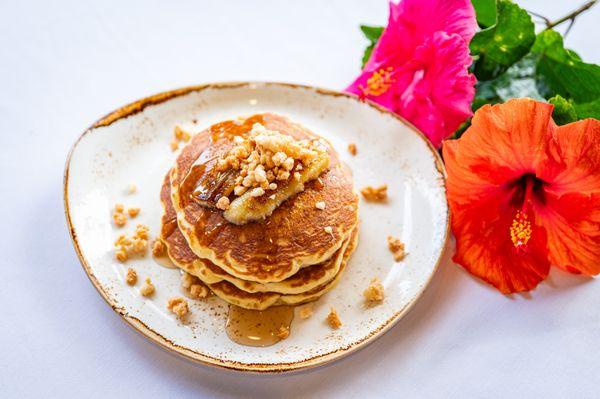 Banana Macadamia Nut Pancakes