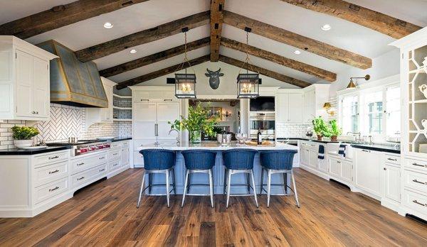 Beautiful Kitchen done by J Stineman Cabinetmaker.