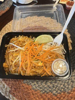 Pad Thai - Chicken