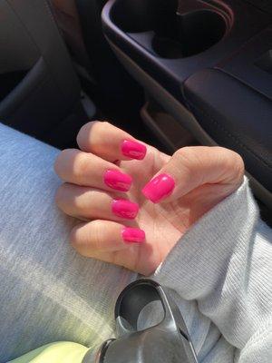 nails