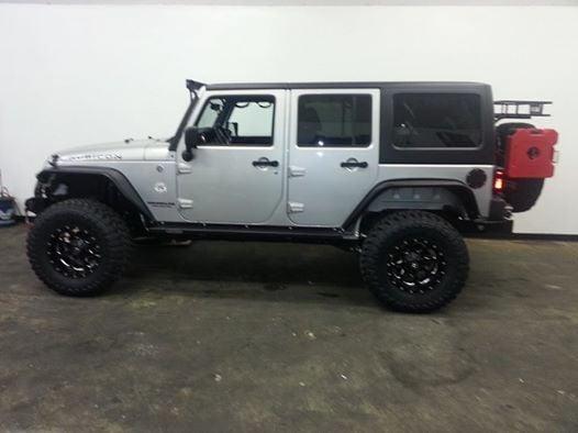 Metal Cloak suspension and Fender Flares.