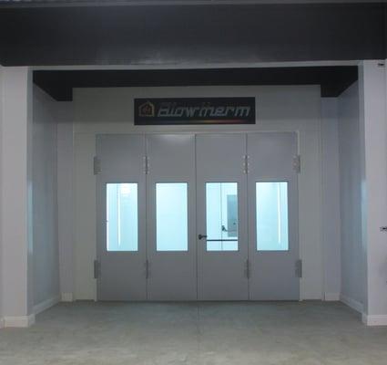 Blowtherm Downdraft Spray Booth