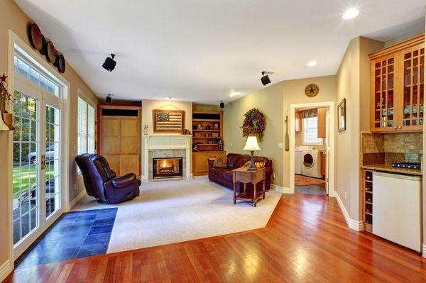 Carpet and hardwood floor installation done in North Raleigh.