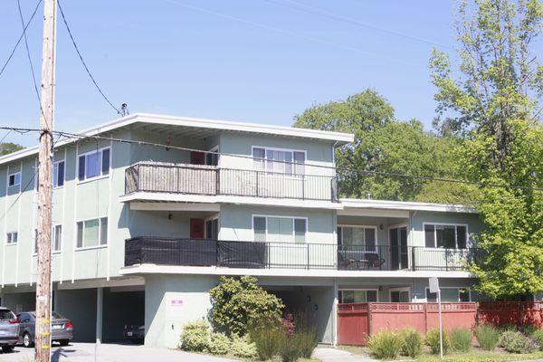 IB 60 mil PVC flat roof system installed on San Anselmo apartment building.