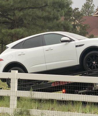 Jaguar sent a flat bed to tow my car and eliminate the inconvenience of my having to drive 3 hours to the closest Jaguar dealer.