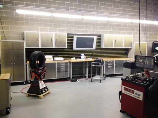 All Tire Supply Demonstration Lab