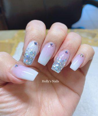 Holly's Nails (734) 455 - 6228