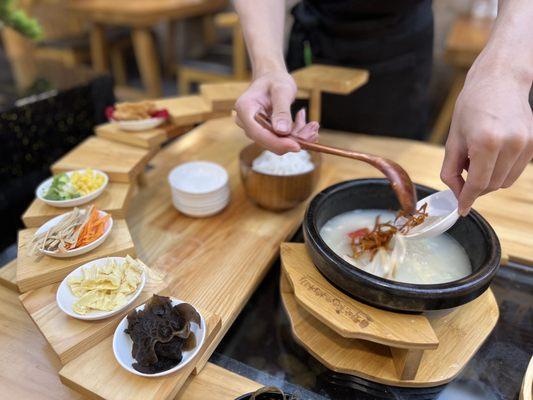 Zhuangyuan Guo Qiao Rice Noodle