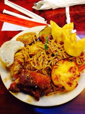 Standard Chinese buffet dishes. Dumplings were good but cold and doughy, peanut chicken also had potential but had sat too long.