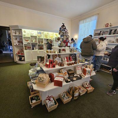 The gift shop inside the house.