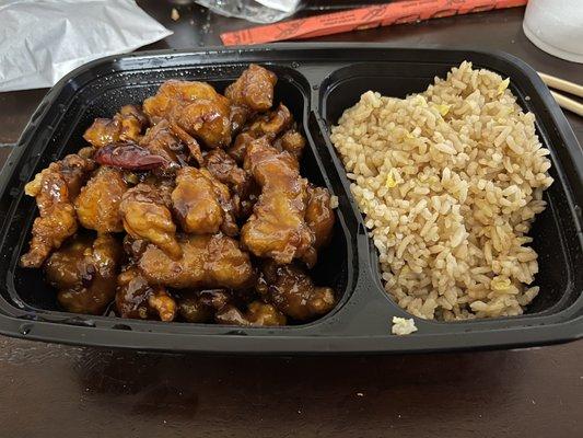 Orange chicken (lunch menu)