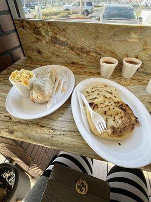 Pupusas and Salvadoran tamales