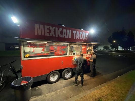 Cold wind and sprinkling rain didn't stop anyone from getting their taco fix