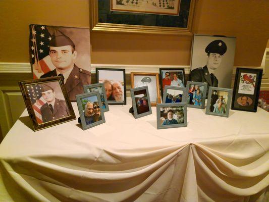 Our photo table in honor of my dad, thank you!