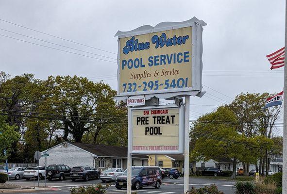 Blue Water Pool Service