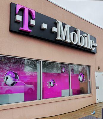 TMobile, Sunrise Highway, Valley Stream