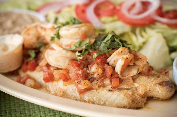 Fish Fillet Colima Style - Filete Colima