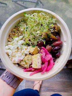 Mediterranean tofu bowl