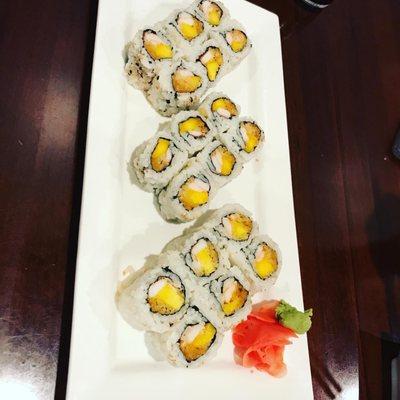 Spicy mango roll