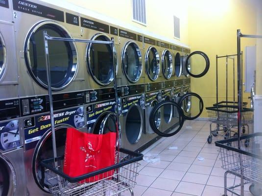 Super fast dryers! $0.25 / five minutes