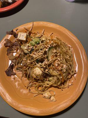 Great selection of protein (including tofu), vegetables, noodles, and sauces!