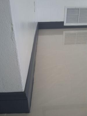 www.amazingtrim.com Get professional Installation in Miramar