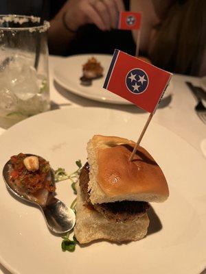 Elk sliders