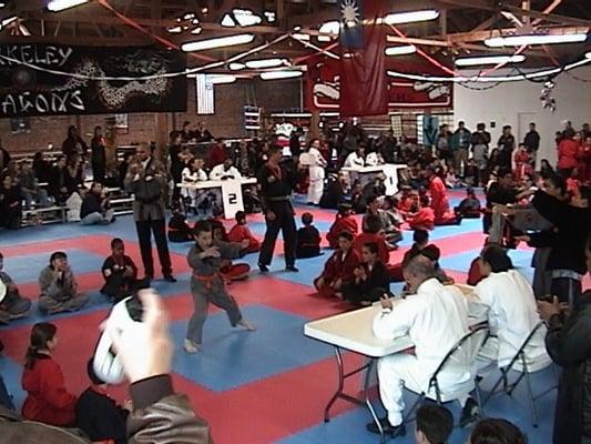 2004 Annual tournament