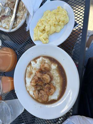 shrimp and grits