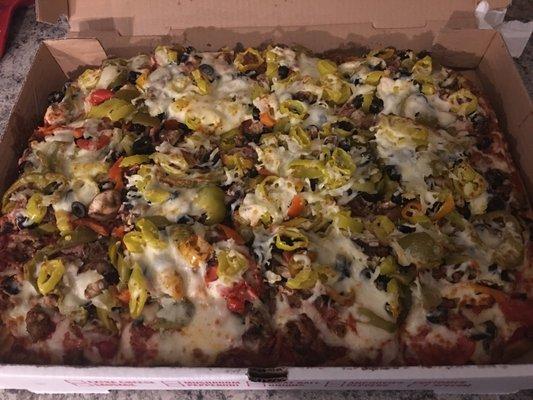 Sicilian supreme pizza- combo of veggie n meat lovers