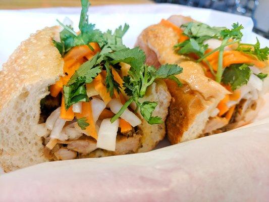 Lemongrass chicken banh mi