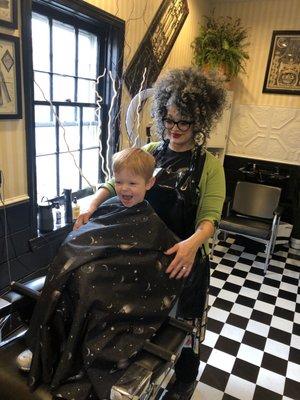 My 3 year old loves getting hair cuts with Edie. She is excellent with children.