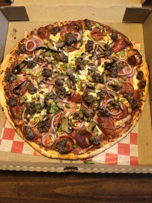 Deluxe Pizza