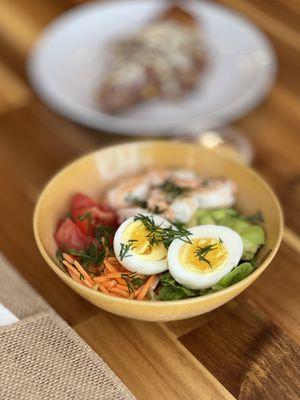 Looking for something fresh and healthy? Try our bowls with chicken, shrimp, and salmon!