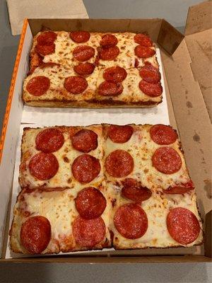 Pepperoni Deep! Deep! Dish Pizza