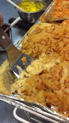 The Traditional Mac'n Cheese for today's special. They also have bacon or buffalo chicken.