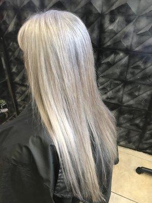 blonde highlights anyone?