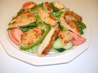 Salads Lovers, Here I'm! Fresh Grilled Chicken Salad! Right from the Grill!