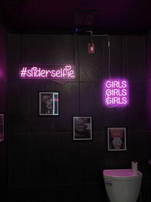 girls restroom