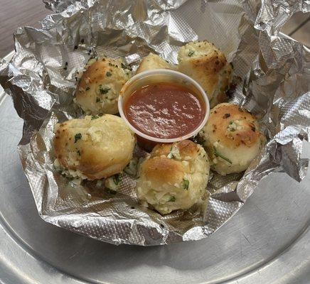 Garlic Knots